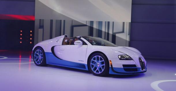 Bugatti Veyron Grand Sport Vitesse Special Edition - Paris Motor Show 2012