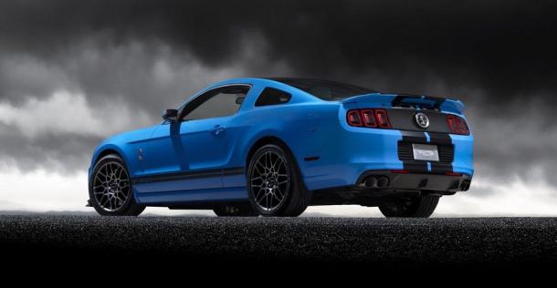 Ford Shelby GT500 2013
