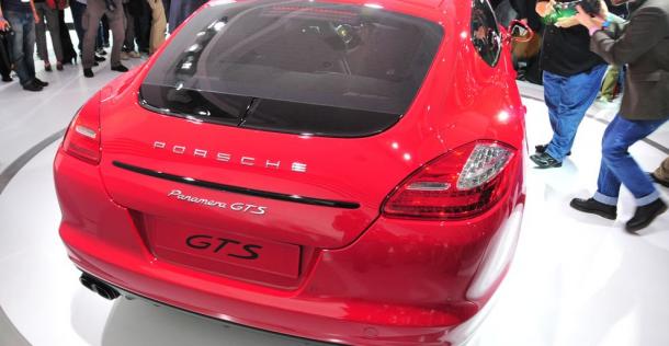 Porsche Panamera GTS - Los Angeles Auto Show 2011